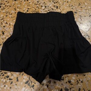 SHEIN Black High-Waist Smocked Pocket Shorts